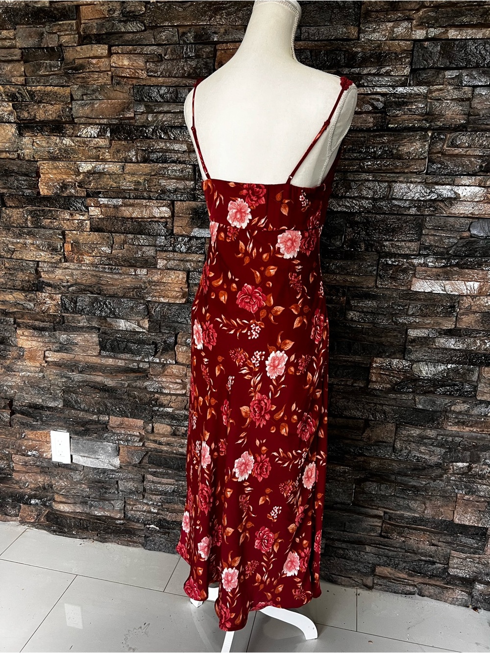 Francesca's Rose Red Floral Slip with Lace Detail - Picture 6 of 13